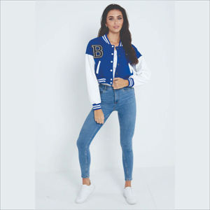 Veste universitaire en cuir véritable blanc et noir pour femme, style bomber classique, manches noires, patch brodé B, laine - Product Image 4