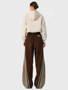 Ensemble de survêtement 2 pièces pour femme, sweat à capuche court et pantalon de survêtement, marron uni, décontracté, respirant, été, coupe classique - Product Image 3