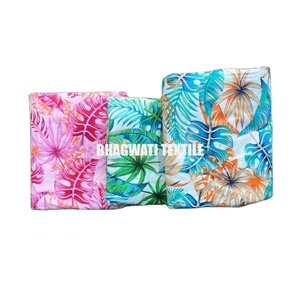 Jaipur indien Nouveaux tissus en coton imprimés Tissu de colorants naturels floraux en cours d'exécution Tissus indiens sérigraphiés à la main - Product Image 1