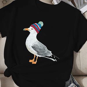 Camiseta cómoda de gaviota con gorro vibrante para mujer - Product Image 1