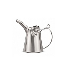 Arrosoir en laiton en forme d'éléphant avec motif complexe, outil de jardinage durable - Product Image 2