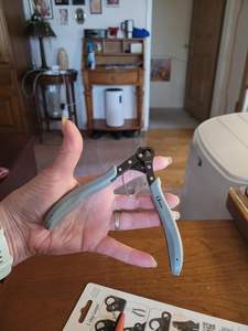 Outil original One Step Looper – Créez et ajustez des boucles cohérentes de 2,25 mm pour la fabrication de bijoux, à utiliser avec du fil artisanal de 24-18g - Product Image 2