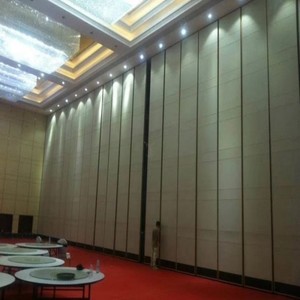 Paneles Acústicos MDF de 85 mm para Salones de Hotel, División Móvil Prefabricada, Acabado Laminado, Diseño Flexible para Banquetes y Vestíbulos - Product Image 3