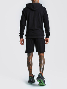 Ensemble deux pièces personnalisé avec broderie et sérigraphie, comprenant un sweat à capuche délavé à l'acide et un short de survêtement vieilli pour homme - Product Image 6