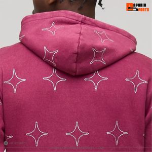 Sudadera con Capucha DAPHNIA Color Borgoña, Unisex, con Estampado de Estrellas con Pedrería, Corte Regular, Informal, de Invierno, de Alta Calidad, para Exteriores - Product Image 3