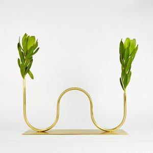 Florero Metálico de Estilo Industrial Moderno, Florero Decorativo de Mesa, Portaflores Contemporáneo Minimalista de Diseño - Product Image 5