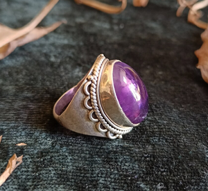 Anillo Hecho a Mano con Piedra de Amatista, Plata de Ley 925, Anillo de Piedra Púrpura, Joyería para Mujer - Product Image 4