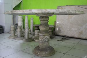 Table en marbre gris imperméfect - Product Image 3