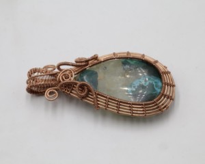 Pendentif Charme en Amétrine Fantaisie Enveloppé de Fil de Platine |   Pierre précieuse d'amétrine naturelle, bijoux de luxe faits à la main |   Pendentif taille unique - Product Image 4