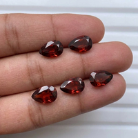 Seltener Leuchtend Roter Mosambik-Granat 3x5mm Birnenform Facettierter Cabochon Hochwertiger Schmuck Edelstein Granat Edelstein Großbestellung