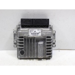 Korando Sports - Unités de commande électroniques et modules informatiques d'occasion 6715400132 - Product Image 1