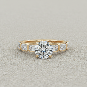 แหวนหมั้นประดับเพชรเม็ดเล็กๆ รอบวง ทองคำแท้ |   เพชรที่ได้รับการรับรองจากการเพาะเลี้ยงในห้องปฏิบัติการ |   โรสโกลด์ชุบหรูหรา - Product Image 5