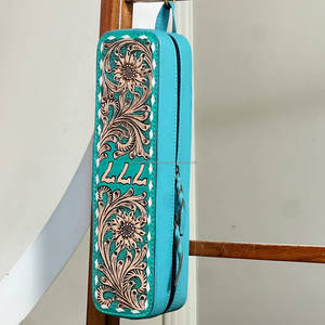 Soporte para rizador de pelo de cuero repujado floral occidental 777 Lucky Design, resistente al calor, para plancha de pelo, estuche de viaje - Product Image 4