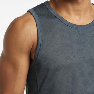 Camiseta Deportiva Personalizada para Hombre, Transpirable, Microperforada, 100% Algodón Ecológico, de Secado Rápido, Sin Mangas, con Costuras Planas - Product Image 4