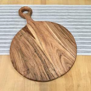 Planche à pizza rustique en bois - Product Image 2