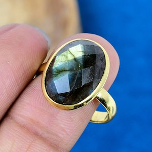 Handmade Natural <b>Labradorite</b> Oval Shape 18K Gold Micron Over 925 Sterling Silver <b>Ring</b> - Product Image 3