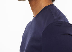 Camiseta Oversize Negra Personalizable para Hombre, Diseño Gráfico Estampado, 100% Algodón de Alto Gramaje (200 g/m²), Estilo Urbano con Hombros Caídos - Product Image 6