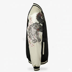 Chaqueta Sukajan Bordada al Mejor Precio con MOQ Bajo, Ligera, Cómoda, Prenda Exterior de Moda, Logotipo Personalizado, Estilo Urbano - Product Image 3