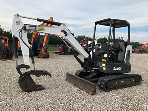 Excavadora compacta E35I 2021 en venta con atractivas tarifas para compras al por mayor - Product Image 4