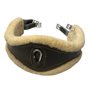 Cincha Anatómica de Cuero Premium Annabelle Equestrian, Color Marrón y Negro, para Deportes al Aire Libre, Doma Clásica, Mejor Proveedor de Cinchas al Por Mayor - Product Image 2