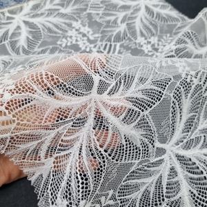 Tissu en dentelle extensible léger à motif floral, nylon et élasthanne, maille chaîne 147 cm, couleur et motifs personnalisés pour lingerie de mariage - Product Image 5