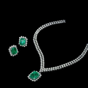 สร้อยคอ Radiant Ember ทองคำแท้ 18K ชุบทองคำชมพู ดีไซน์เรียบหรู ของขวัญสำหรับผู้หญิง - Product Image 5