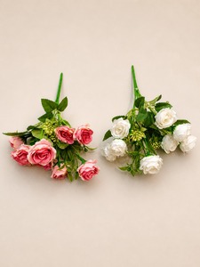 การจัดตกแต่งดอกไม้แบบมีเอกลักษณ์ - Product Image 3