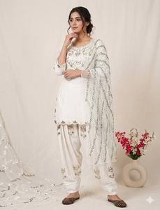 Elegante Conjunto de Salwar Kameez Blanco Bordado para Mujer, Kurti para Fiesta, Boda, Diwali, Graduación, Festival, India, Pakistán - Product Image 2