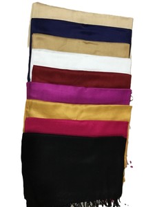 Hot Selling Prefect Rayon Solid Color Plain <b>Weight</b> Hijab Scarf New Research Dye Daily Color Hijab Set - Product Image 4