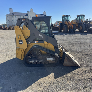 Cargadora Compacta de Dirección Deslizante 317G 2022, Equipo de Construcción de Servicio Pesado con Motor y Caja de Cambios con Capacidad de Carga Nominal de 200 Toneladas - Product Image 1