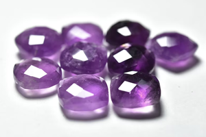 Pierre précieuse naturelle d'améthyste violette, taille coussin, facettée, en vrac, pour la fabrication de bijoux, PDM Gems - Product Image 3