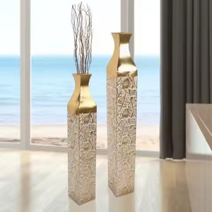 Vase à fleurs en métal de luxe, vase décoratif de table haut de gamme pour arrangement floral de mariage - Product Image 1