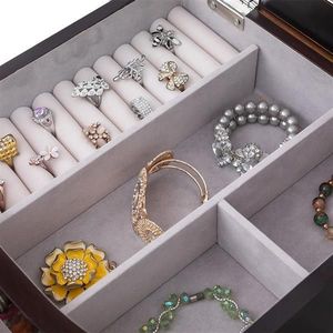 Scatola Portagioie in Legno di Noce, Elegante Contenitore Organizzatore per Collane e Accessori - Product Image 5