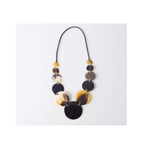 Elegante Collar con Colgante de Cadena Gruesa de Resina, Joyería de Diseño Extragrande, Hecho a Mano, Ligero, Accesorios de Moda para Mujer - Product Image 2