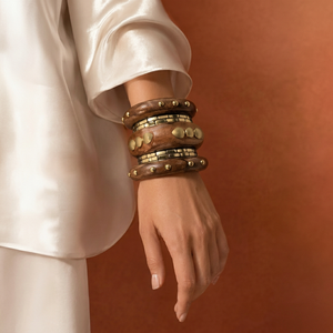 Ensemble de bracelets en bois incrustés de points métalliques tribaux, bijoux ethniques rustiques faits à la main pour la mode bohème, la Saint-Valentin, Noël, vente en gros - Product Image 5