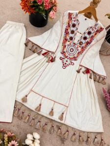 Conjunto de Cordón de Algodón Khadi Bordado para Mujer |   Ropa Étnica Festiva y Casual - Product Image 3