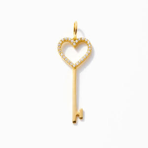 Pendentif Clé Cœur Ouvert en Or Jaune Massif 14K avec Diamant de Laboratoire, Chaîne Câble, Bijou Quotidien, Cadeau pour Petite Amie - Product Image 1