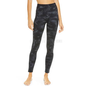 Leggings de yoga para mujer con cintura elástica, último estilo, en venta en línea al por mayor, precio razonable, hechos en Pakistán. - Product Image 2