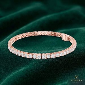 Bracelet tennis en or massif pour femme, diamants de laboratoire taille brillant rond avec accent central en forme de poire, cadeau d'anniversaire pour femme - Product Image 3