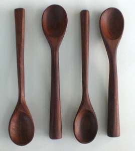 Cuillère à mélanger élégante en bois faite à la main à long manche, cuillère à café, à lait, à thé, à soupe, petite cuillère à café en bois, cuillère à miel en bois - Product Image 5