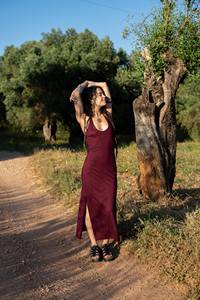 Vestido largo de viscosa con espalda descubierta, doble abertura, estilo fluido, vestido de verano bohemio, atuendo para festivales, cómodo, talla única para mujer - Product Image 2