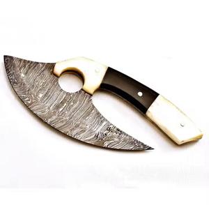 Cortador de Pizza de Acero de Damasco Hecho a Mano con Mango de Madera Personalizado y Funda de Cuero Steel Craft International - Product Image 1