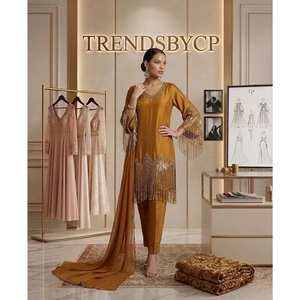 Conjunto de Kameez de Seda Color Mostaza de Lujo TrendsbyCP – Bordado Zardosi Dorado con Flecos de Cristal – Atuendo Festivo Premium de 3 Piezas - Product Image 1