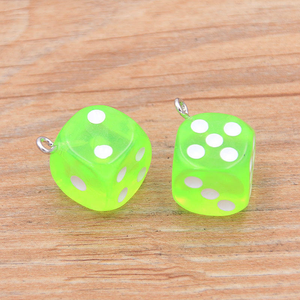 ลูกเต๋าเรซิ่นเหลวแบบทำมือ ลูกเต๋าหลายเหลี่ยมสำหรับเกม DND RPG - Product Image 3