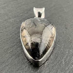จี้รูปหยดน้ำทำจากควอตซ์รูทิเลเต็ดวินเทจประดับเงินแท้ สร้อยคอทำมือจากหินธรรมชาติ ของขวัญสุดหรูสำหรับผู้หญิง - Product Image 1