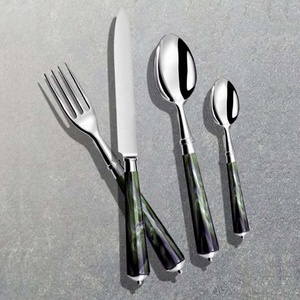 Ensemble de couverts en acier inoxydable à poignée doublée plaquée argent de créateur Manche en acier inoxydable noir et peint de l'Ouest - Product Image 3