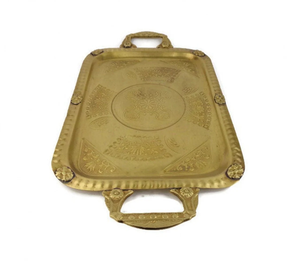 Plateau à chocolat en laiton, design moderne, idéal pour les cadeaux, plateau de service doré artisanal, organiseur de chocolats adapté pour les fêtes. - Product Image 4