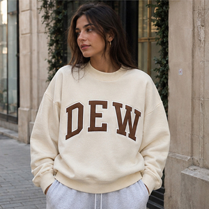 Sudadera Rosa Oversize de Cuello Redondo para Mujer DEW, Sudadera Oversize de Cuello Alto con Logotipo Bordado Personalizado, Estilo Casual Urbano, Venta al por Mayor - Product Image 3