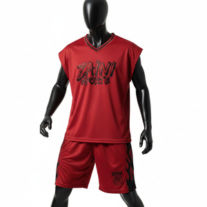 Conjunto de pantalones cortos y camiseta de baloncesto para hombre, tela de malla de poliéster transpirable, panel lateral rojo y negro, logotipo con transferencia térmica, conjunto corto para hombre - Product Image 6