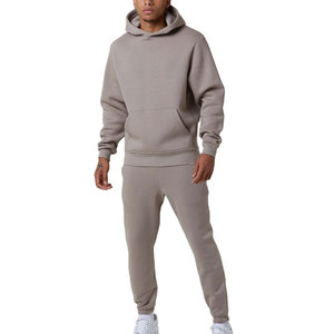 Survêtement d'hiver personnalisé en polyester/coton épais et écologique avec capuche pour homme, ensemble de jogging respirant deux pièces uni - Product Image 1